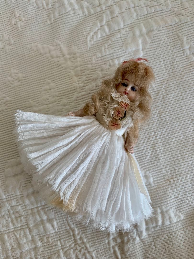 専用ページになります※ロココプレゼンテーションボックスミニョネットビスクドール