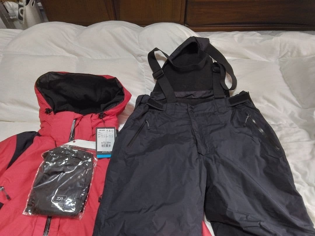 ダイワ防寒着レインマックスRハイパーコンビアップハイロフトウィンタースーツ