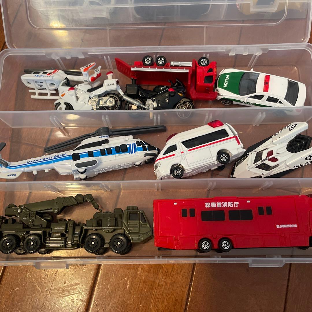 トミカ　TOMICA 緊急車両セット