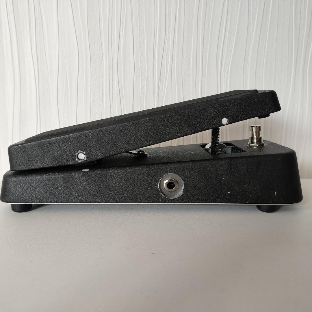 CRY BABY GCB-95トゥルーバイパス化 Blue LEDモディファイ