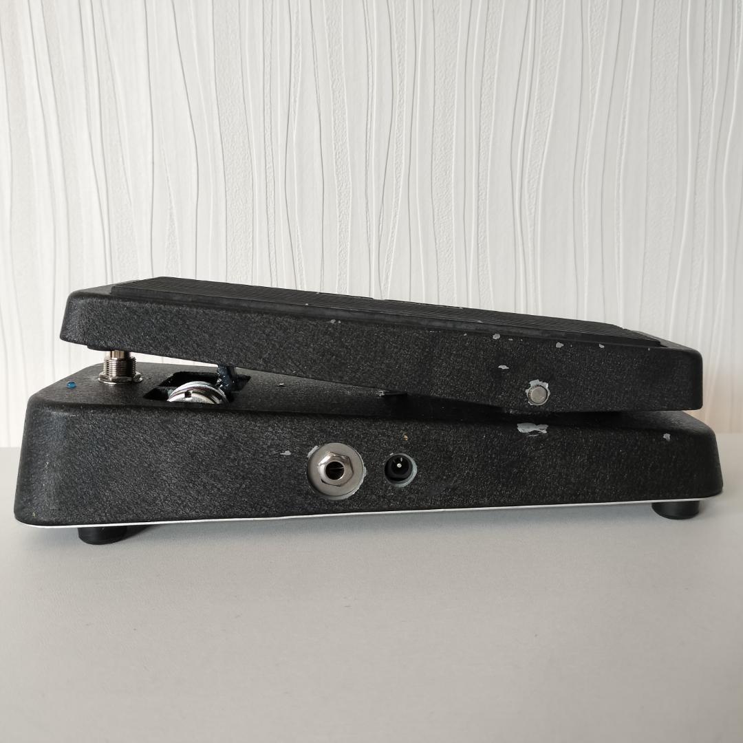 CRY BABY GCB-95トゥルーバイパス化 Blue LEDモディファイ