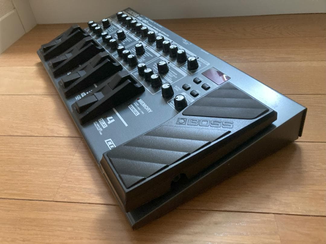 【純正ACアダプター付き】BOSS ME-80 マルチエフェクター