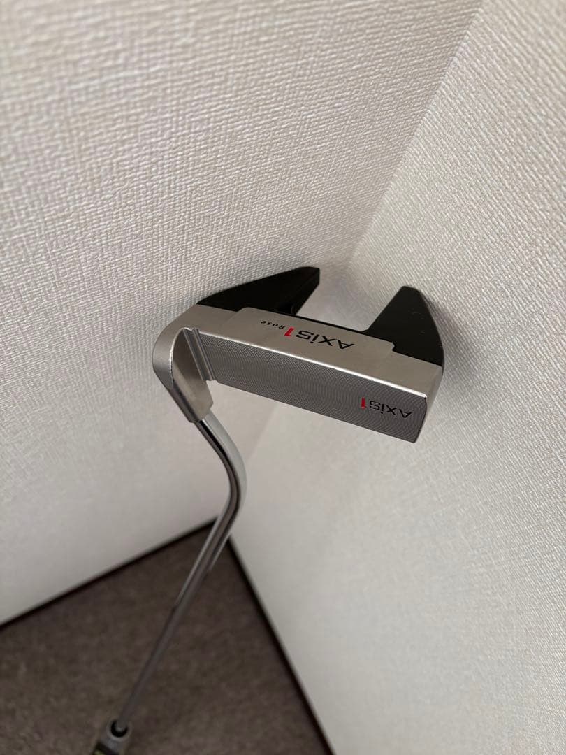 AXiS1 roseのマレット型パター34インチ パター シルバー/ブラック