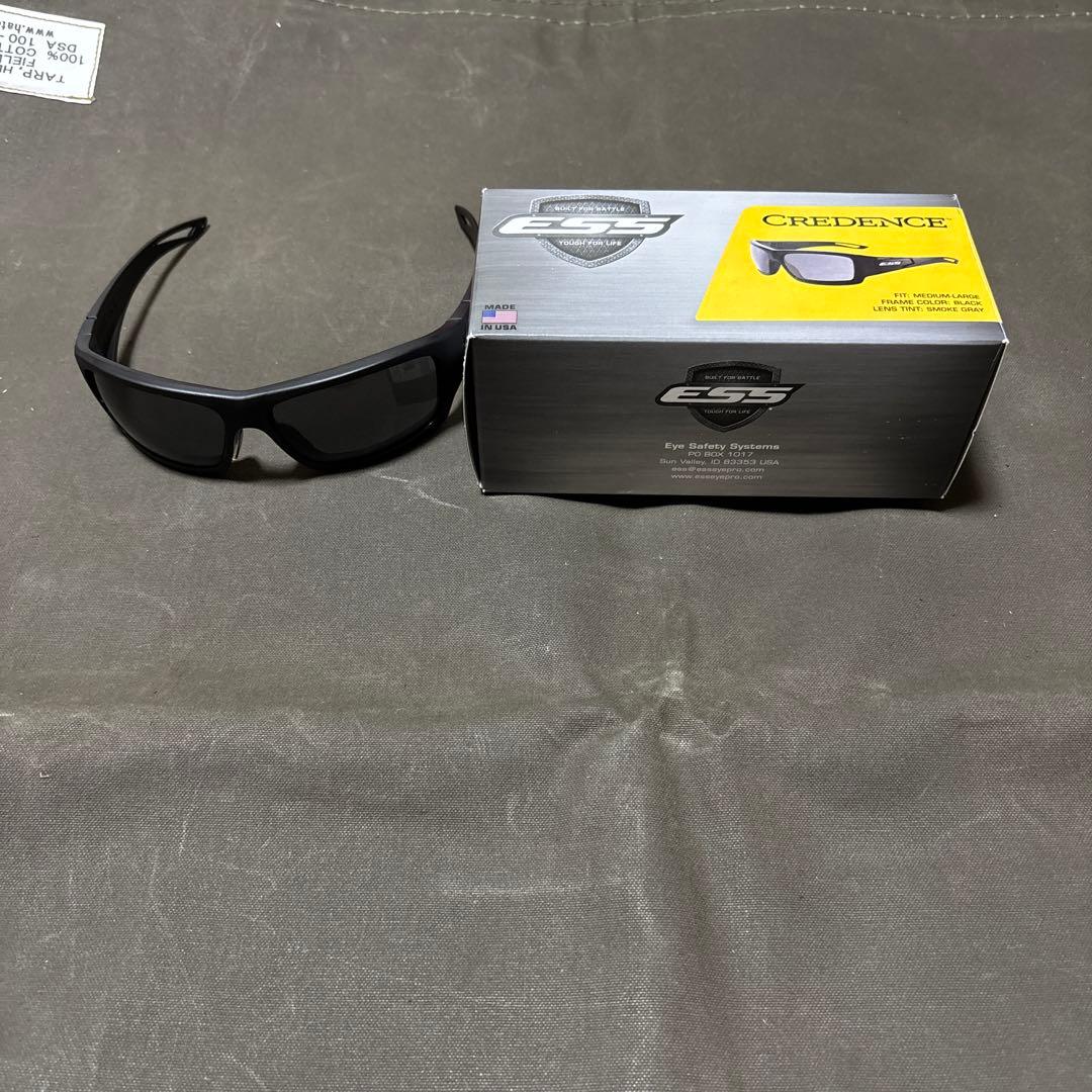 ESS CREDENCE クリーデンス