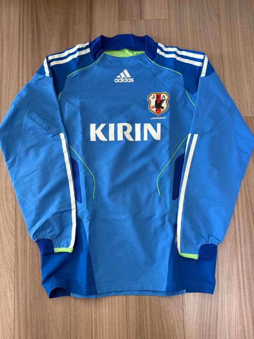 【サッカー日本代表】2011 選手着用モデルトレーニングウェア（上下）