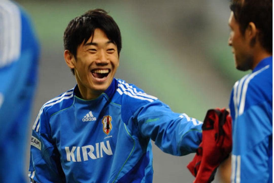 【サッカー日本代表】2011 選手着用モデルトレーニングウェア（上下）