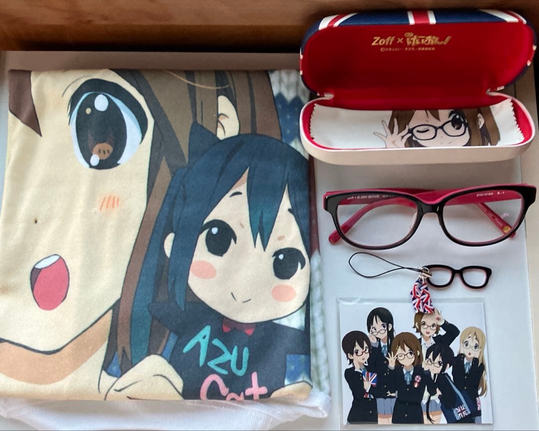平沢唯　唯ちゃんセット　映画けいおん！　新品未使用　メガネ　グラフィックTシャツ