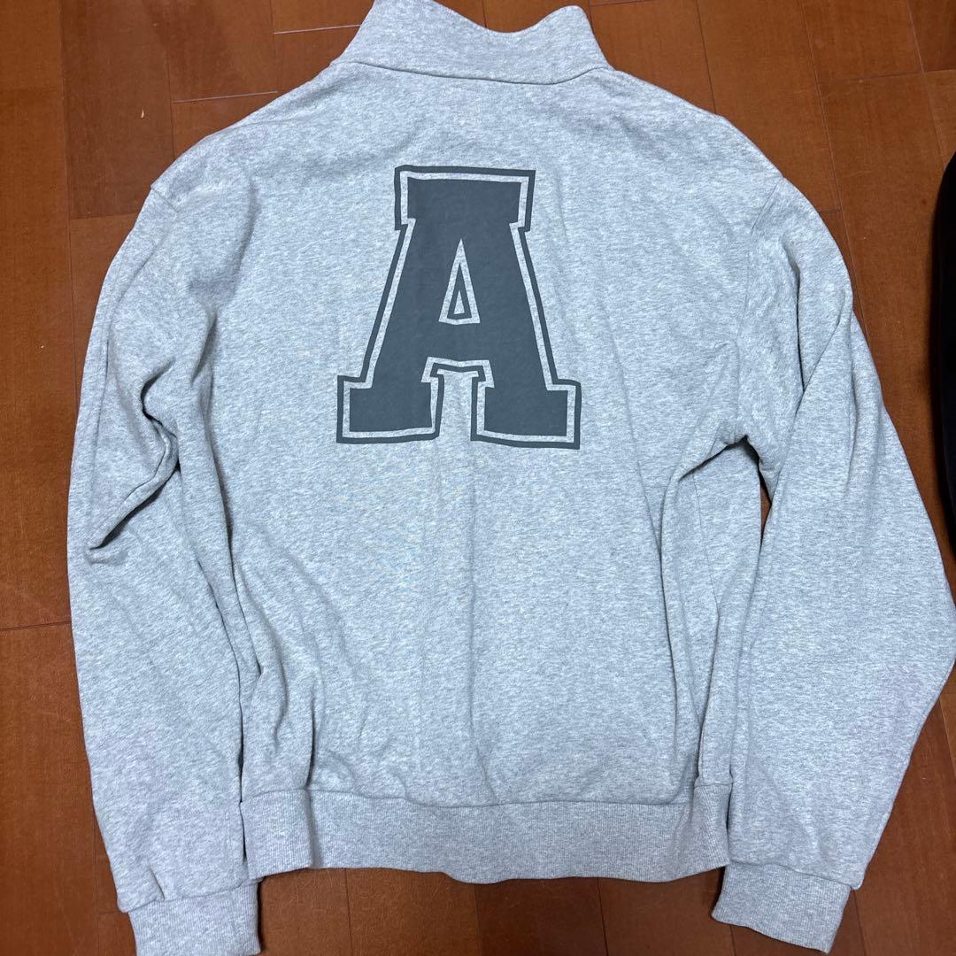 ANTiCOUNTRYCLUBハーフジップトレーナー