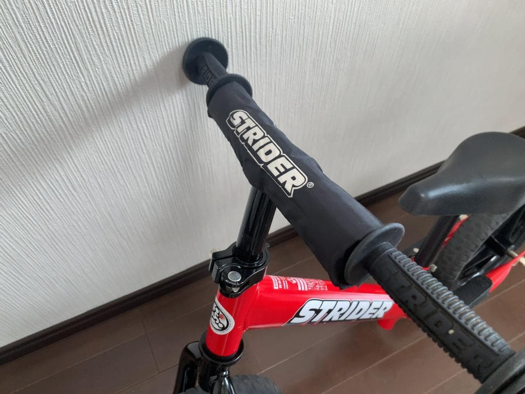 ストライダー：スポーツモデル：レッド