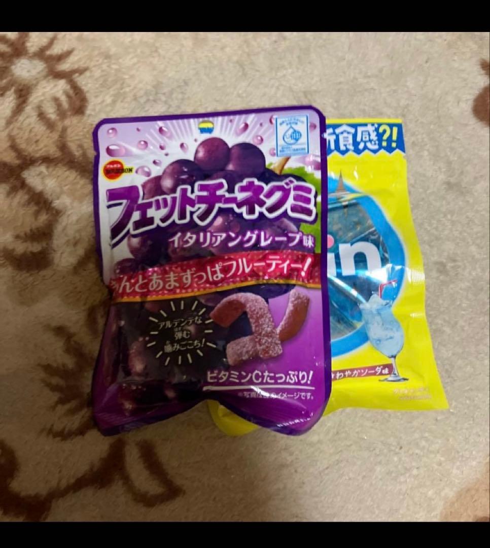 naonaoさん　先入あり140 ミッフィーショルダーバッグ　柔軟剤２本　雑貨