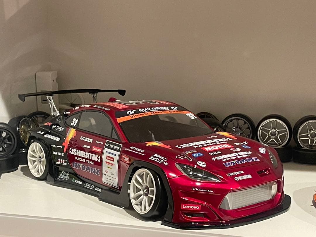 ヨコモ　gr86 pandem SHIBATA仕様 塗装済未走行