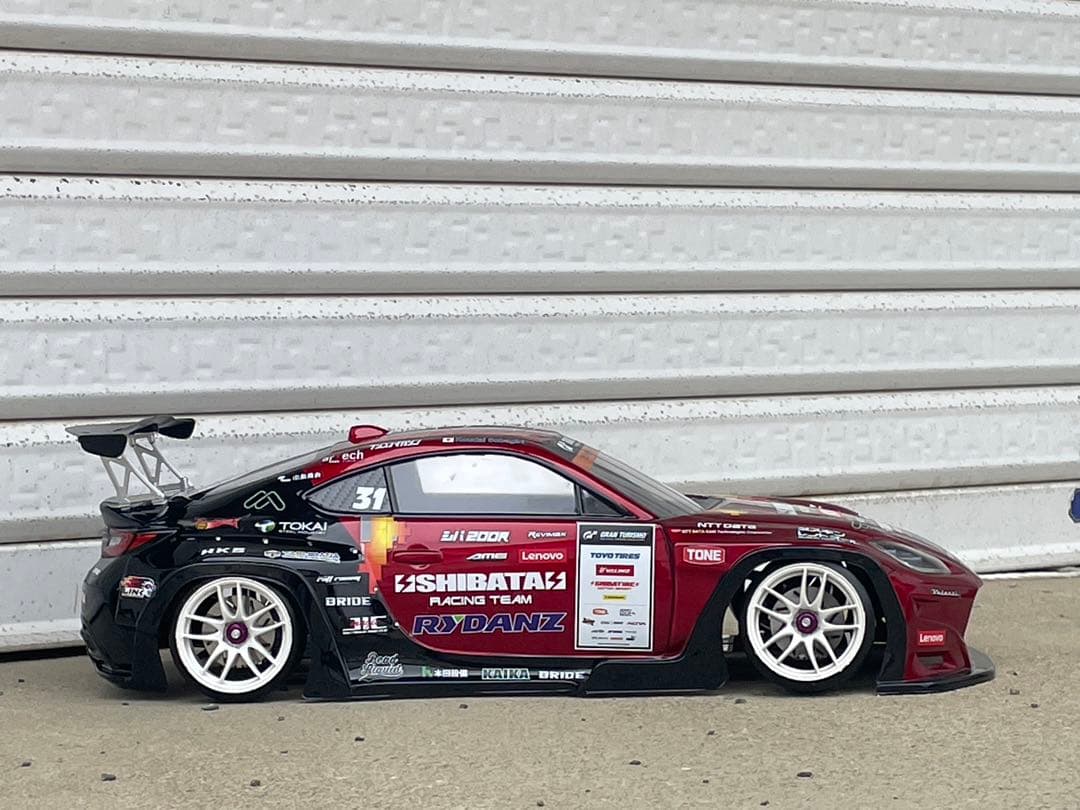 ヨコモ　gr86 pandem SHIBATA仕様 塗装済未走行