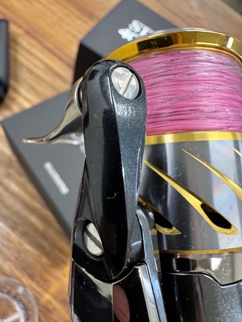 み*こ様 【極上品】14'ステラ4000HGパワーハンドルノブカスタム、スペアス