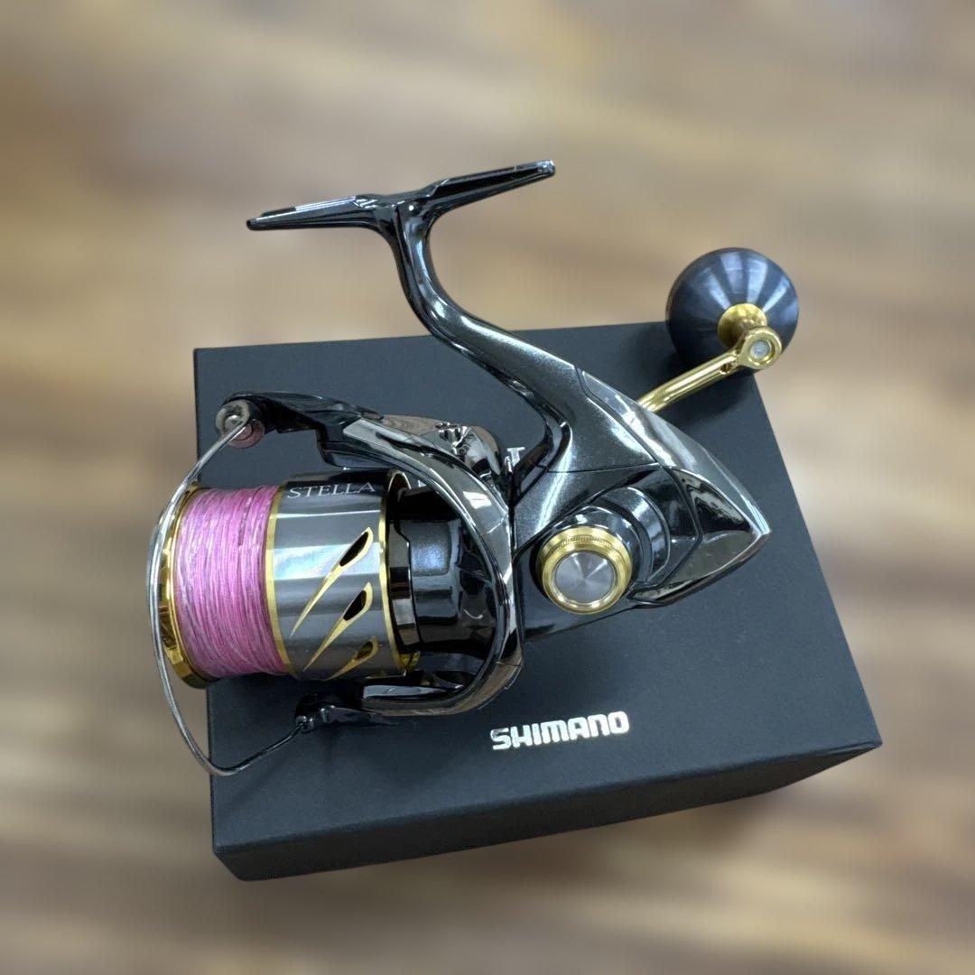 み*こ様 【極上品】14'ステラ4000HGパワーハンドルノブカスタム、スペアス