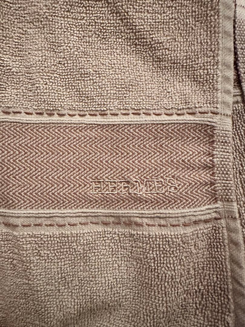 パリ本店購入！エルメス　ベルギー製バスタオル 2枚セット！