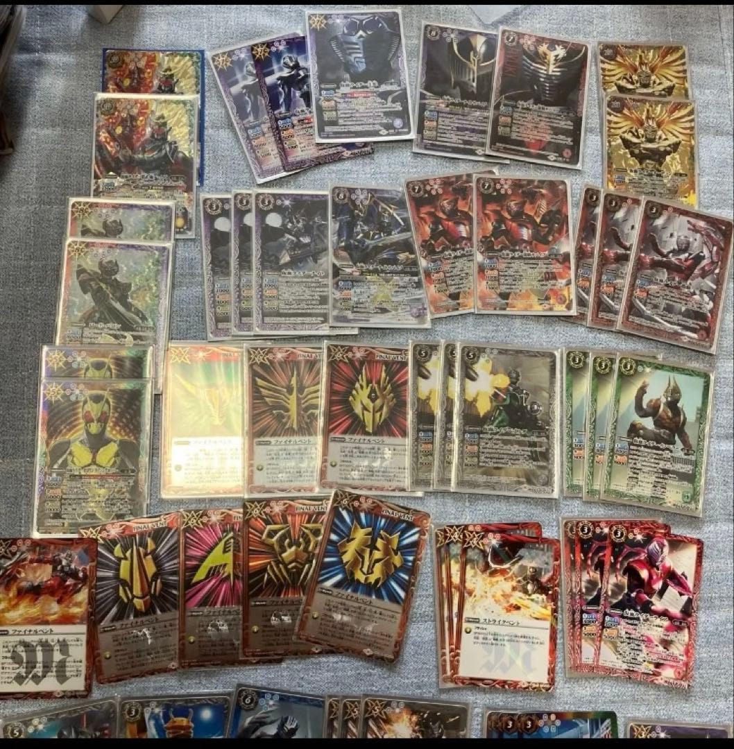 引退品　バトスピ 仮面ライダー龍騎デッキ＋カード大量