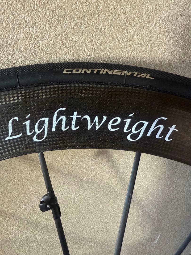 Lightweight カーボンホイール