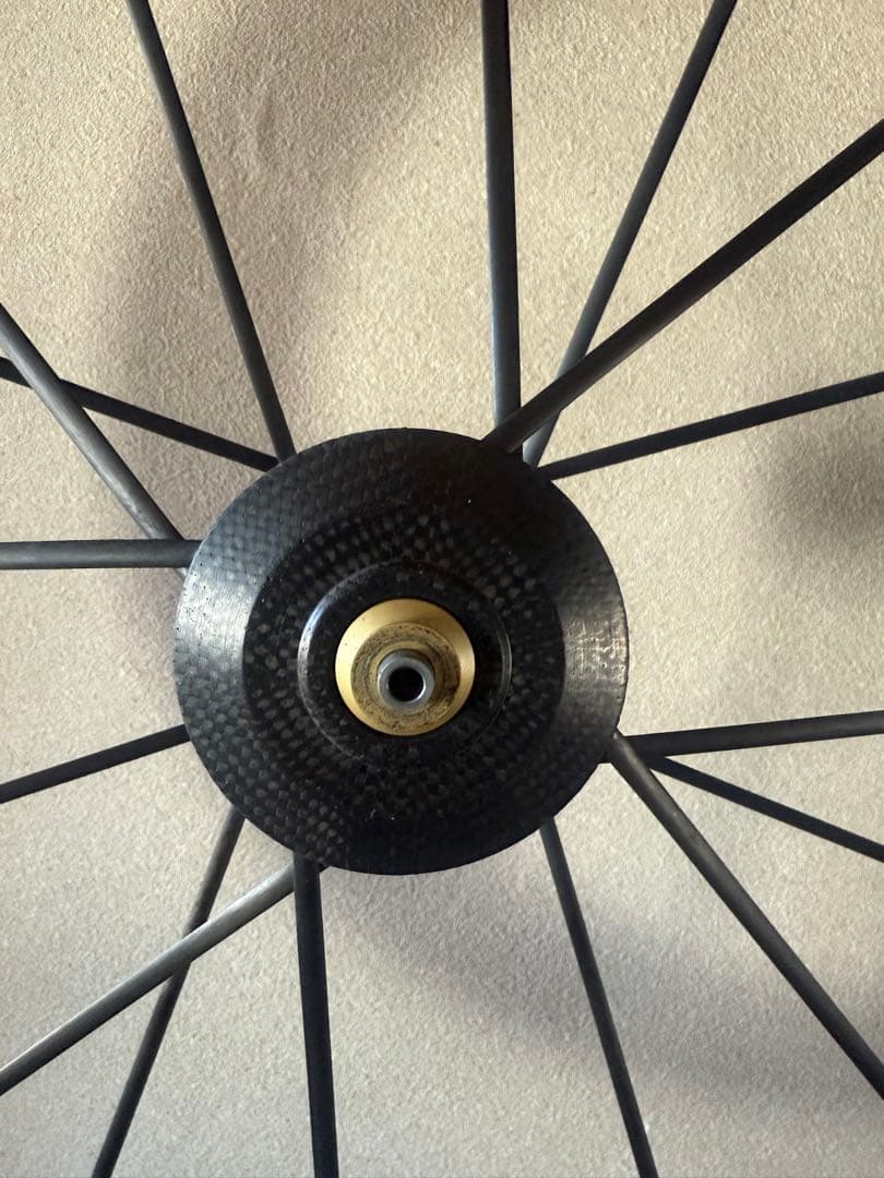 Lightweight カーボンホイール