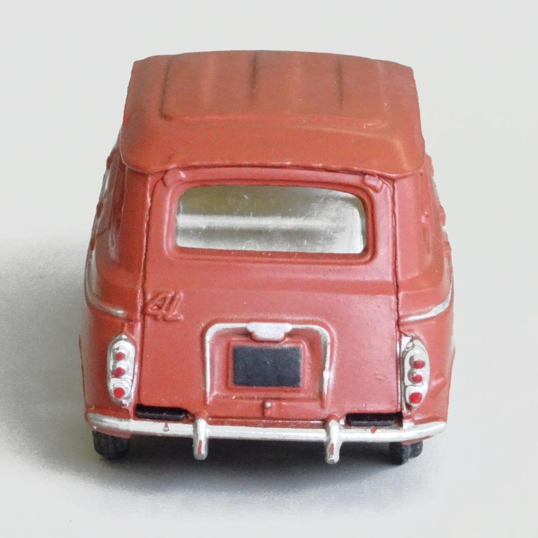 ルノー 4L - フランス ディンキートイズ #518