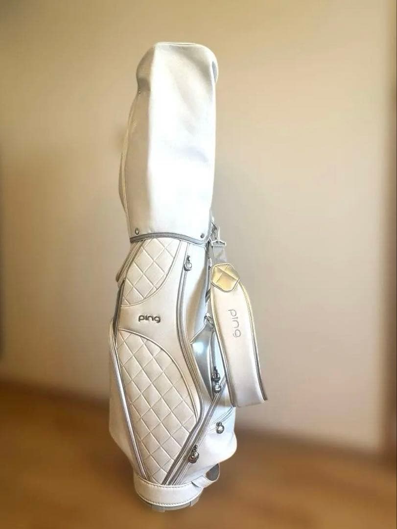 ⚫️ping レディースキャディバッグ⚫️8.5 型ホワイト完売品未使用
