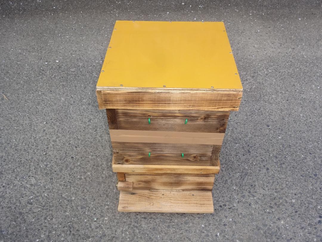 日本蜜蜂用巣箱