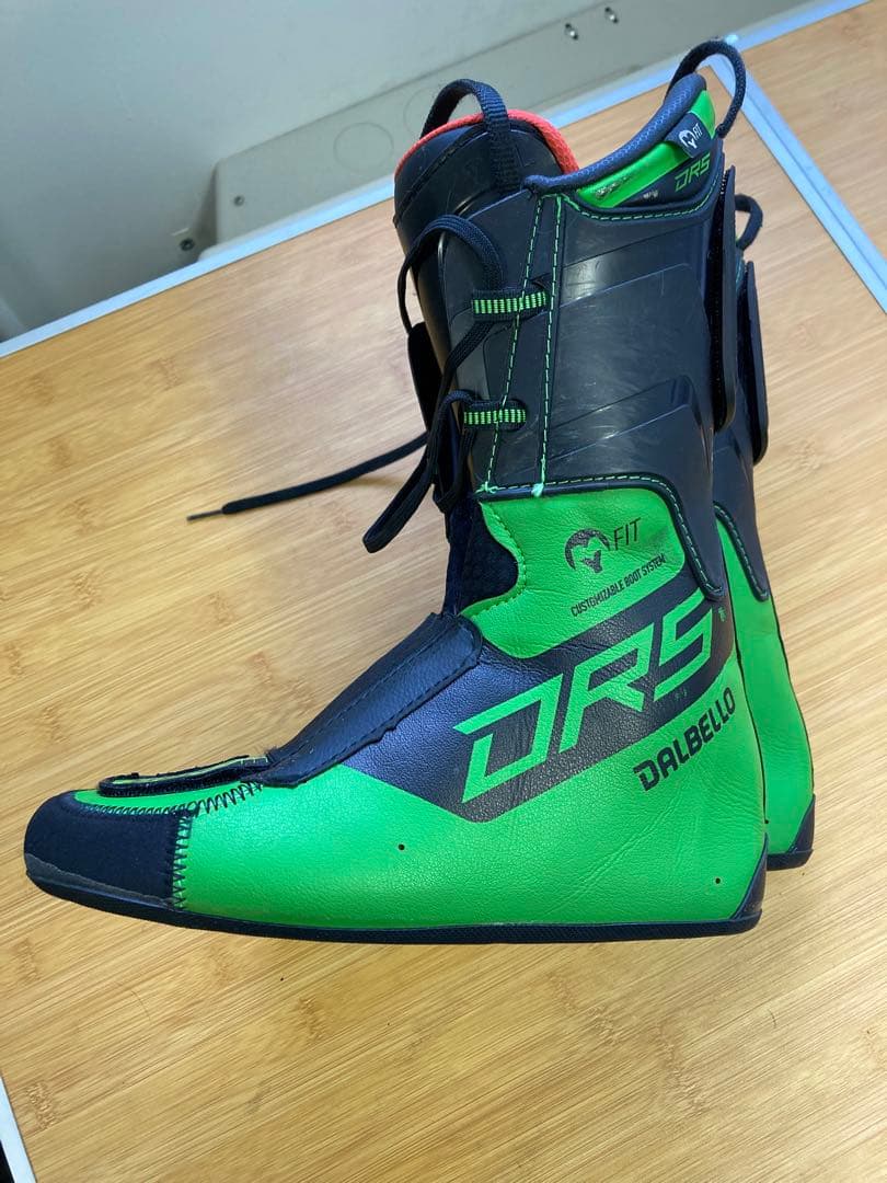 ダルベロスキー靴 ホワイト/グリーン