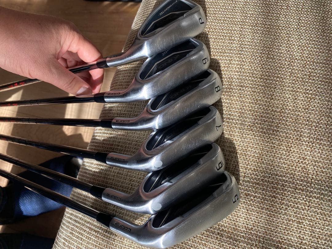 ⭐︎値引き⭐︎コブラ　Ｆ９FORGED TECアイアン　５番〜Ｐセット