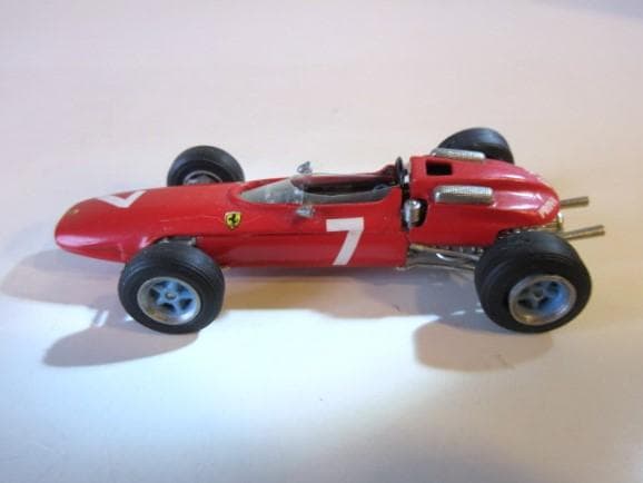 特価 SRC (1/43) フェラーリ 158