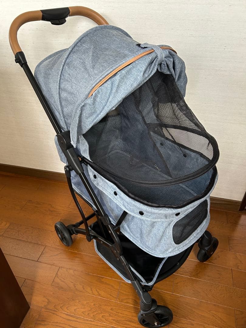 ペットパラダイス ペットカート 、中敷きクッション、専用保冷剤の3点セット