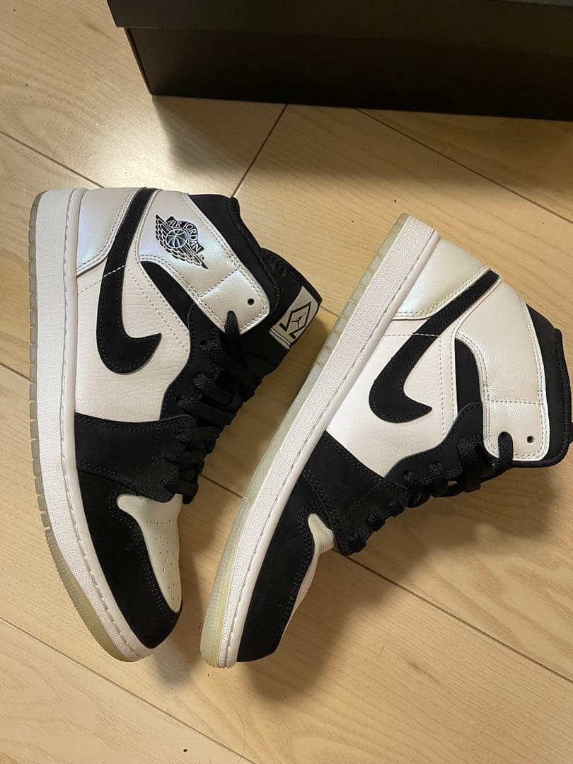 シューズ(男性用) Nike Air Jordan 1 Mid \"Omega/Black/White