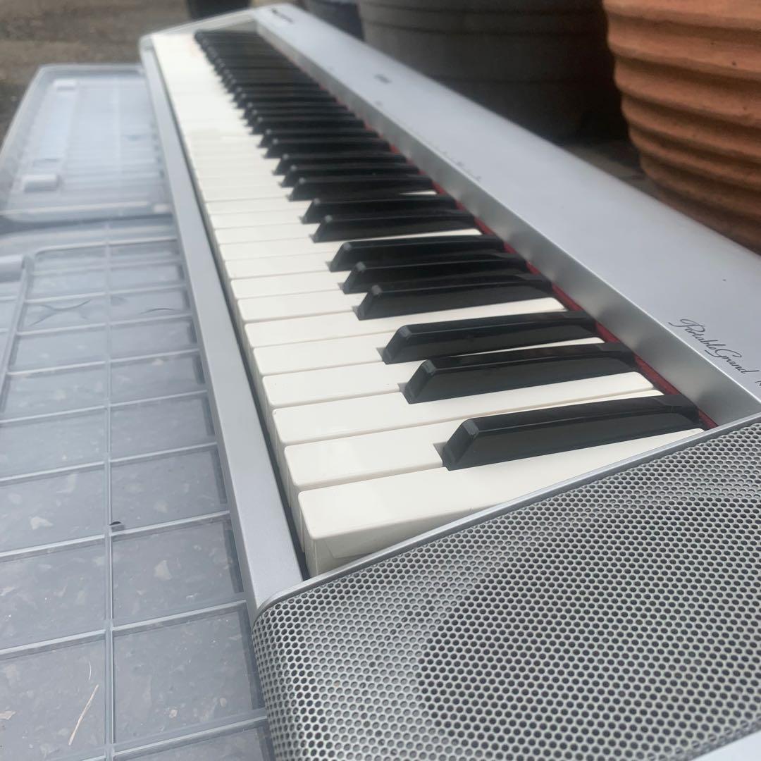 hfkh■YAMAHA 電子ピアノPortable grand NP30