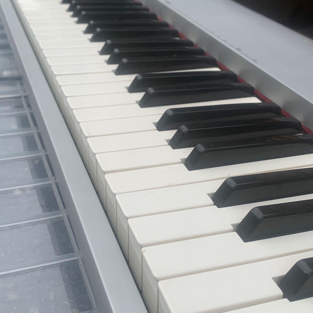 hfkh■YAMAHA 電子ピアノPortable grand NP30