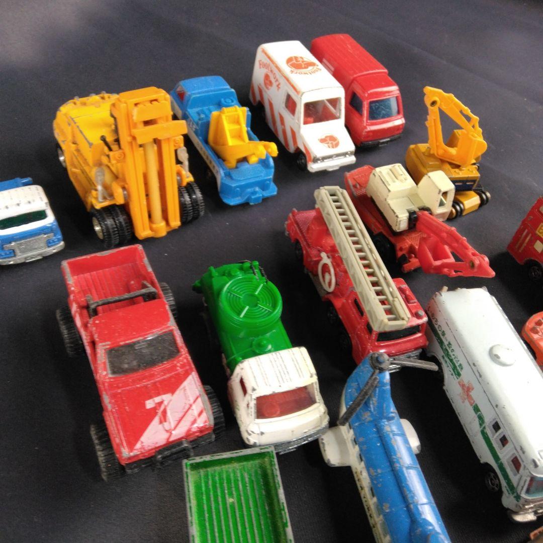 トミカ ミニカー まとめ売り 59台