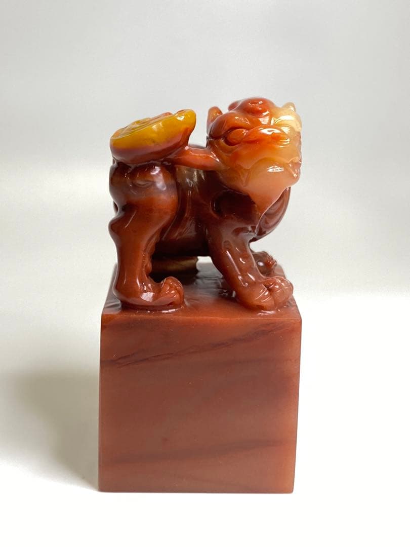 35寿山石　印材　 瑞獣献芝　紅石　大印面　篆刻　落款　雅号　書道　箱付き