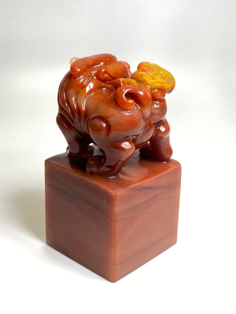 35寿山石　印材　 瑞獣献芝　紅石　大印面　篆刻　落款　雅号　書道　箱付き