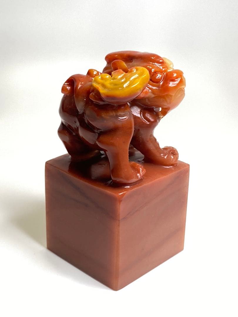 35寿山石　印材　 瑞獣献芝　紅石　大印面　篆刻　落款　雅号　書道　箱付き