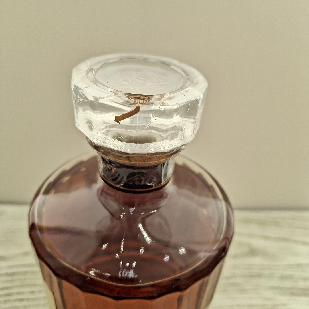 サントリー　響　12年　700ml　ウイスキー