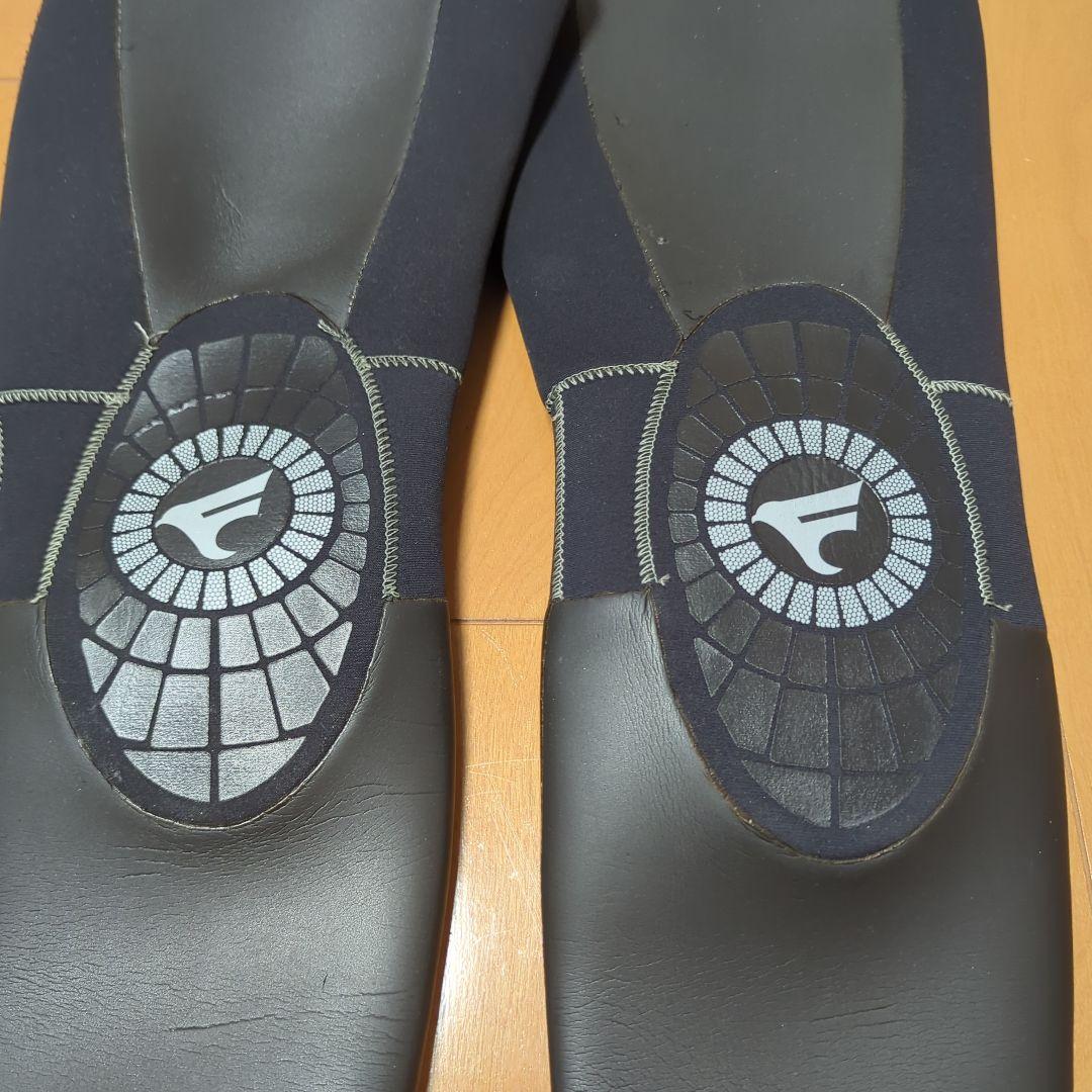 FRQW フルスーツ M ブラック膝パッド付き