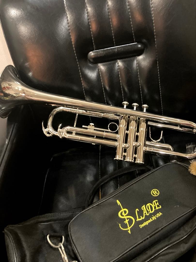 SLADE Designed by USA トランペット数回使用今日だけセール中