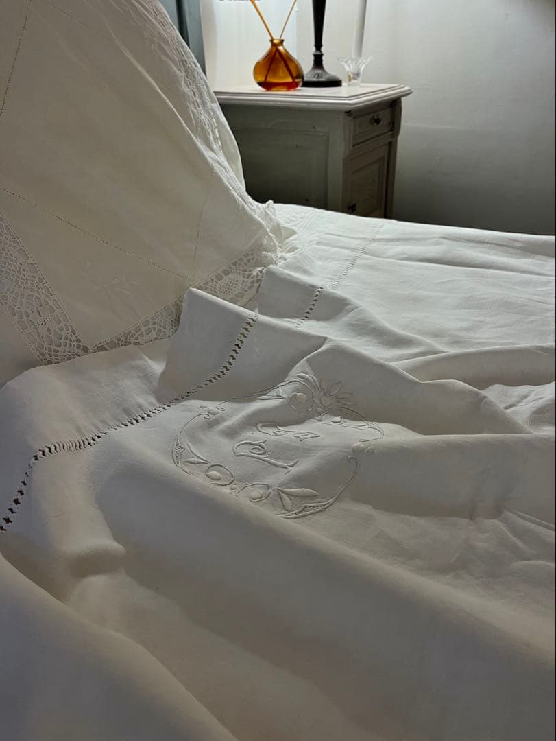 ◆フランスアンティーク｜美品手刺繍イニシャル大判リネンシーツ白マルチクロス布生地
