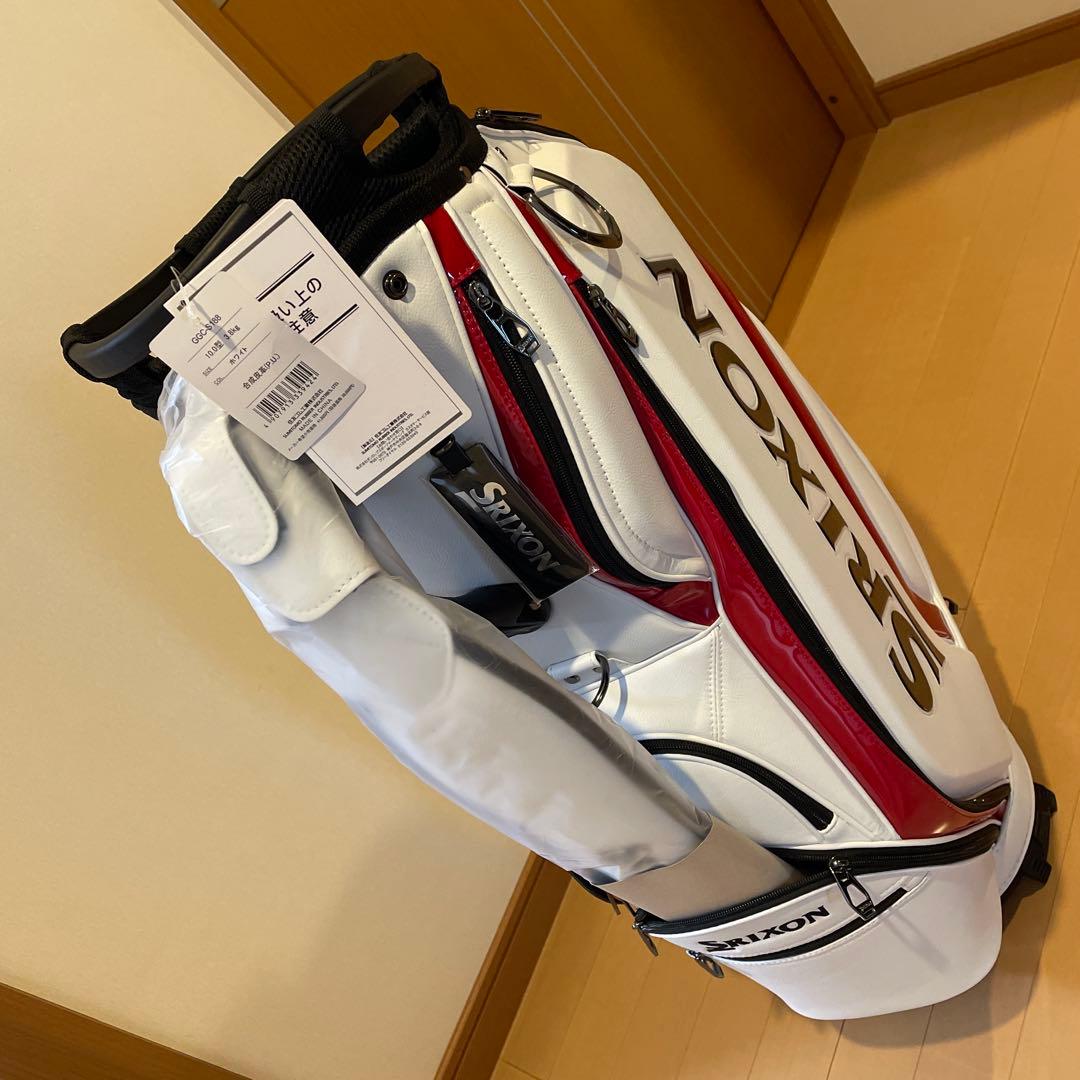 大人気のスリクソンキャディーバック