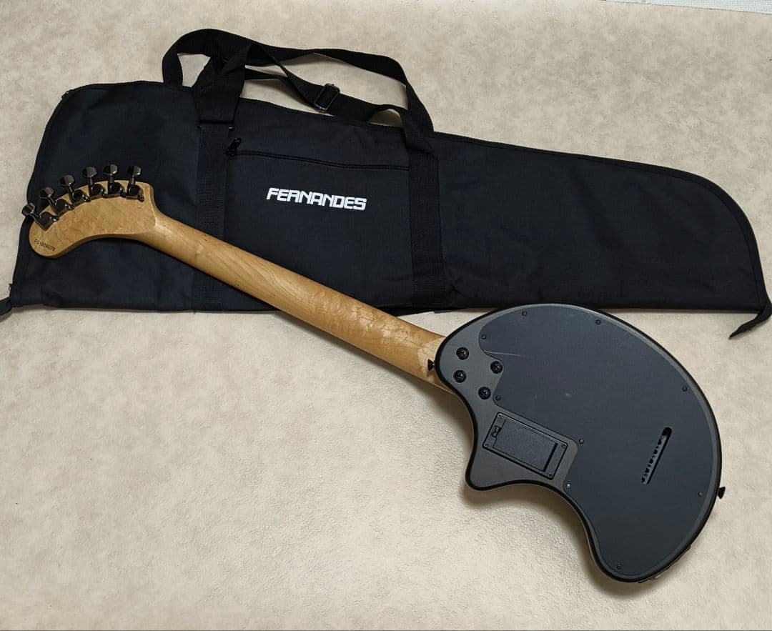 【超美品】ZO-3 芸達者 SBL アンプ内蔵ミニギター 専用ケース付 ぞうさん