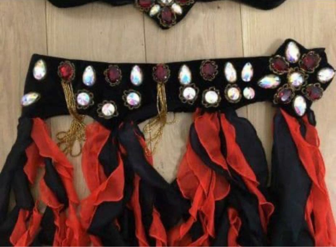 ベリーダンス衣装 ロシア製 大粒スワロフスキー オリエンタル/ドラムソロ