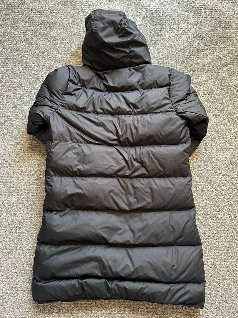 新品タグ付き　NIKE ナイキダウンベンチコートSF WR DV1134-010