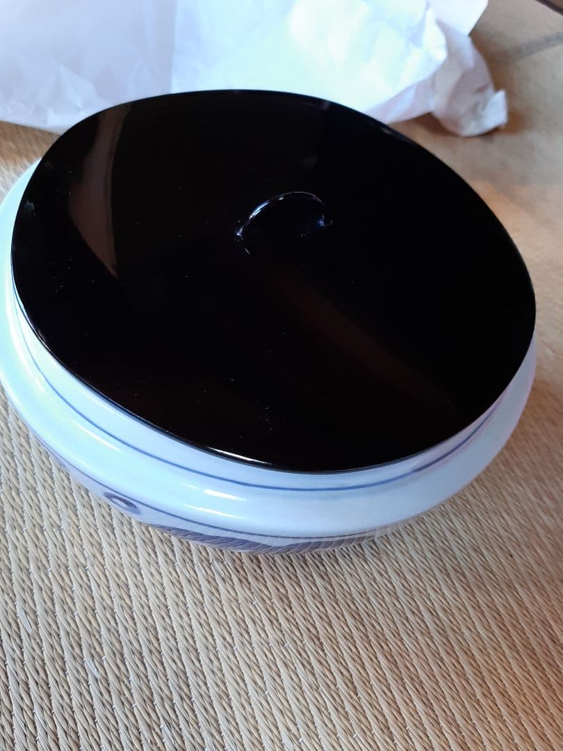 茶道具　染付　桜川　櫻川　水指　共箱　膳所焼　五角　水差　水入れ　岩崎新定