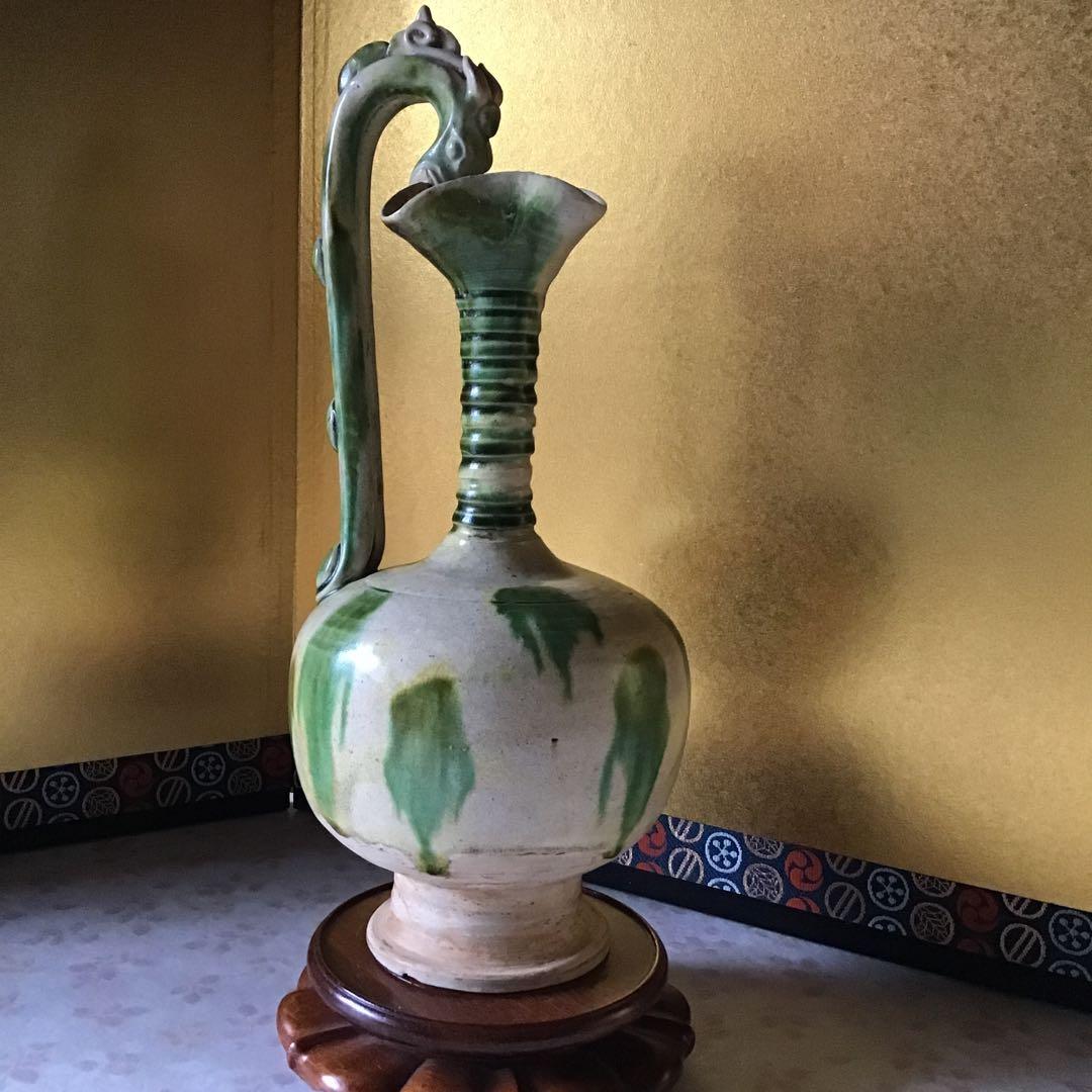 時代　唐綠黄秞竜耳瓶　中国