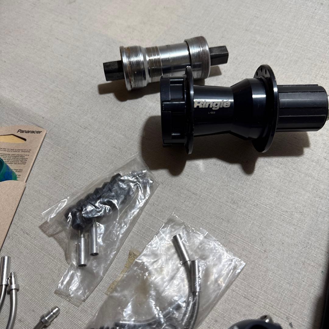 SHIMANOメイン 自転車 カスタムパーツ 約30個セット ロードバイク