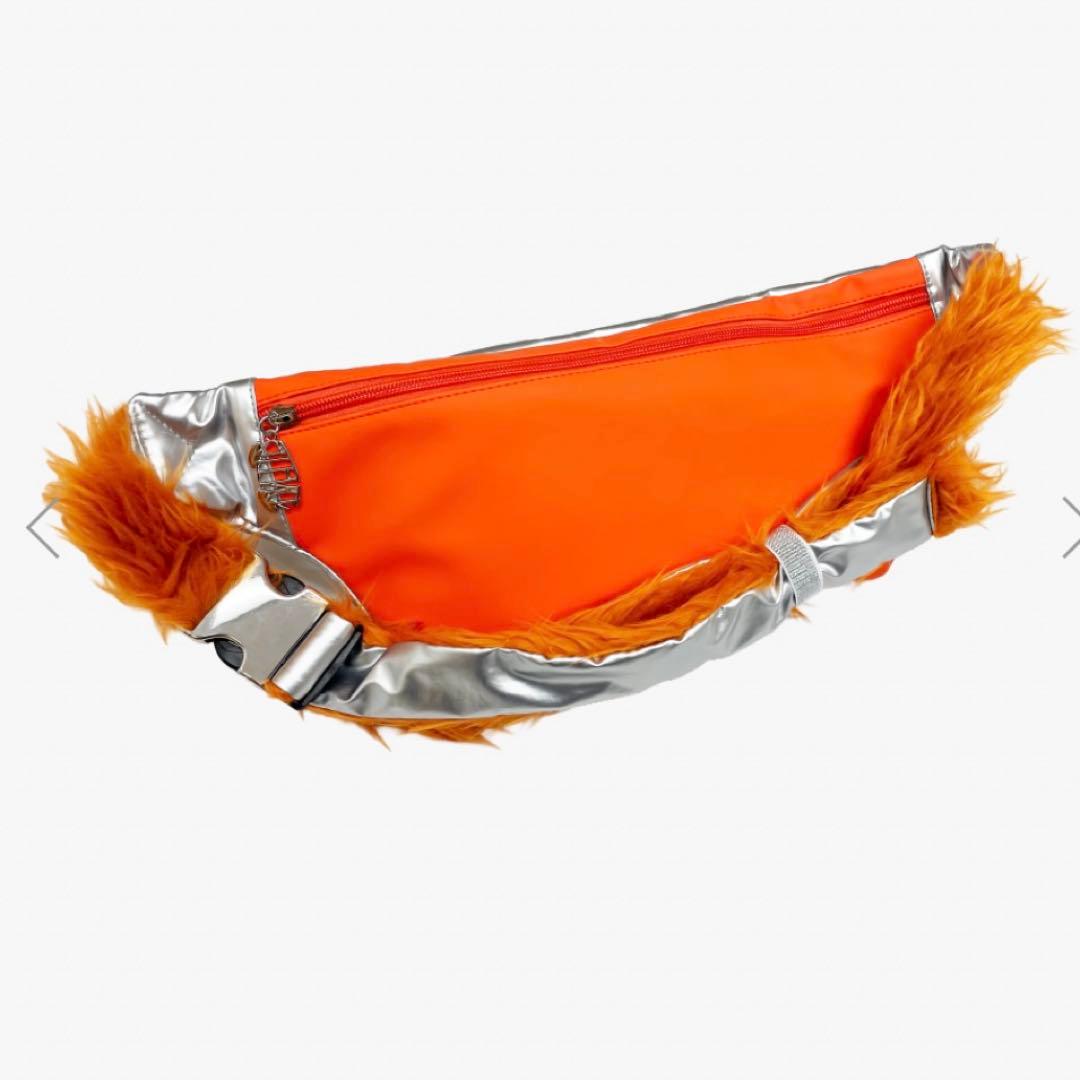 ミュージシャン Vaundy llic Crossbody Bag \"SILENCE\"