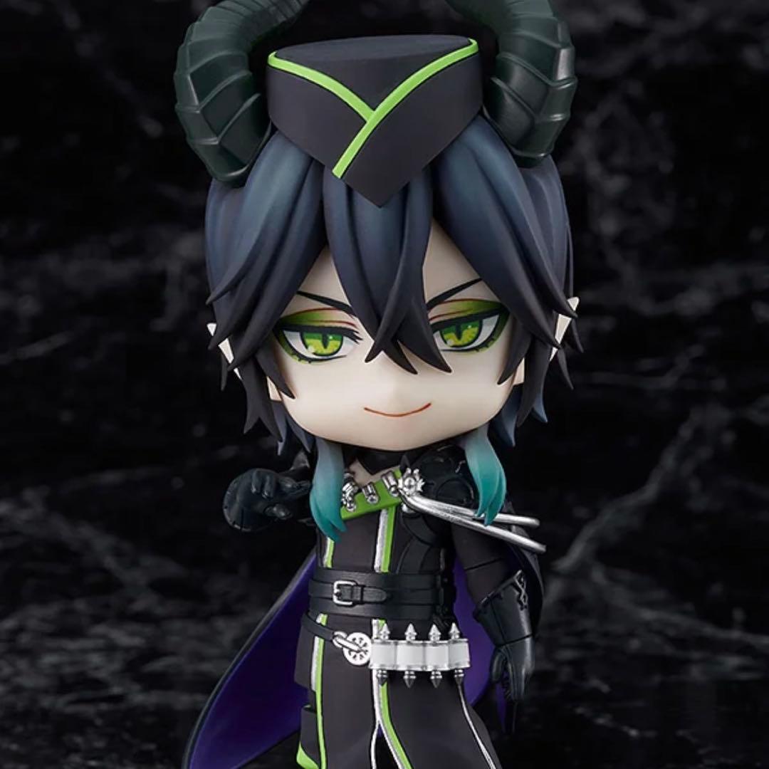 マレウス・ドラコニア ツイステ ねんどろいど　フィギュア　twst