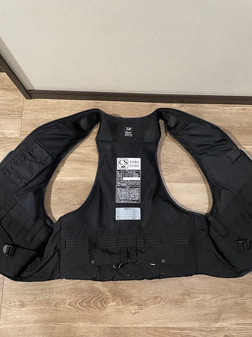 DAIWAダイワ　ライフジャケット　 DF-3324 XL ブラック